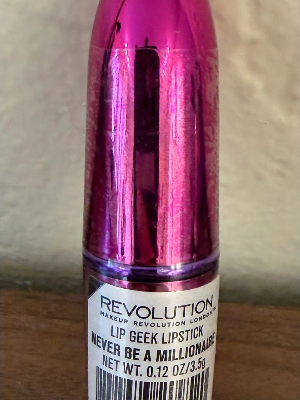 Makeup Revolution Lip Geek Lipstick Never Be a Millionaire 3.5g New